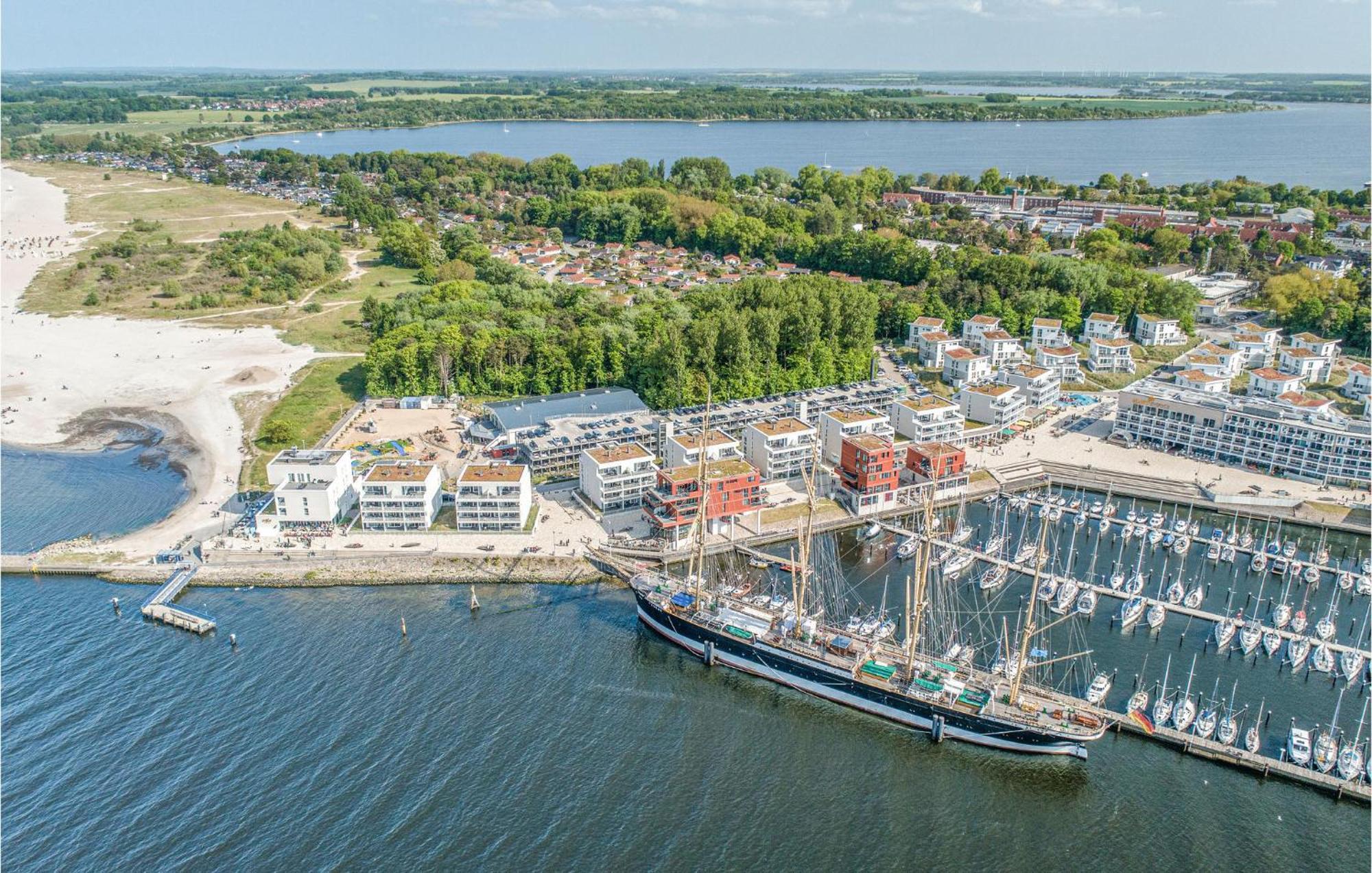Stunning Apartment In Luebeck Travemuende With Wifi Lübeck Exterior foto